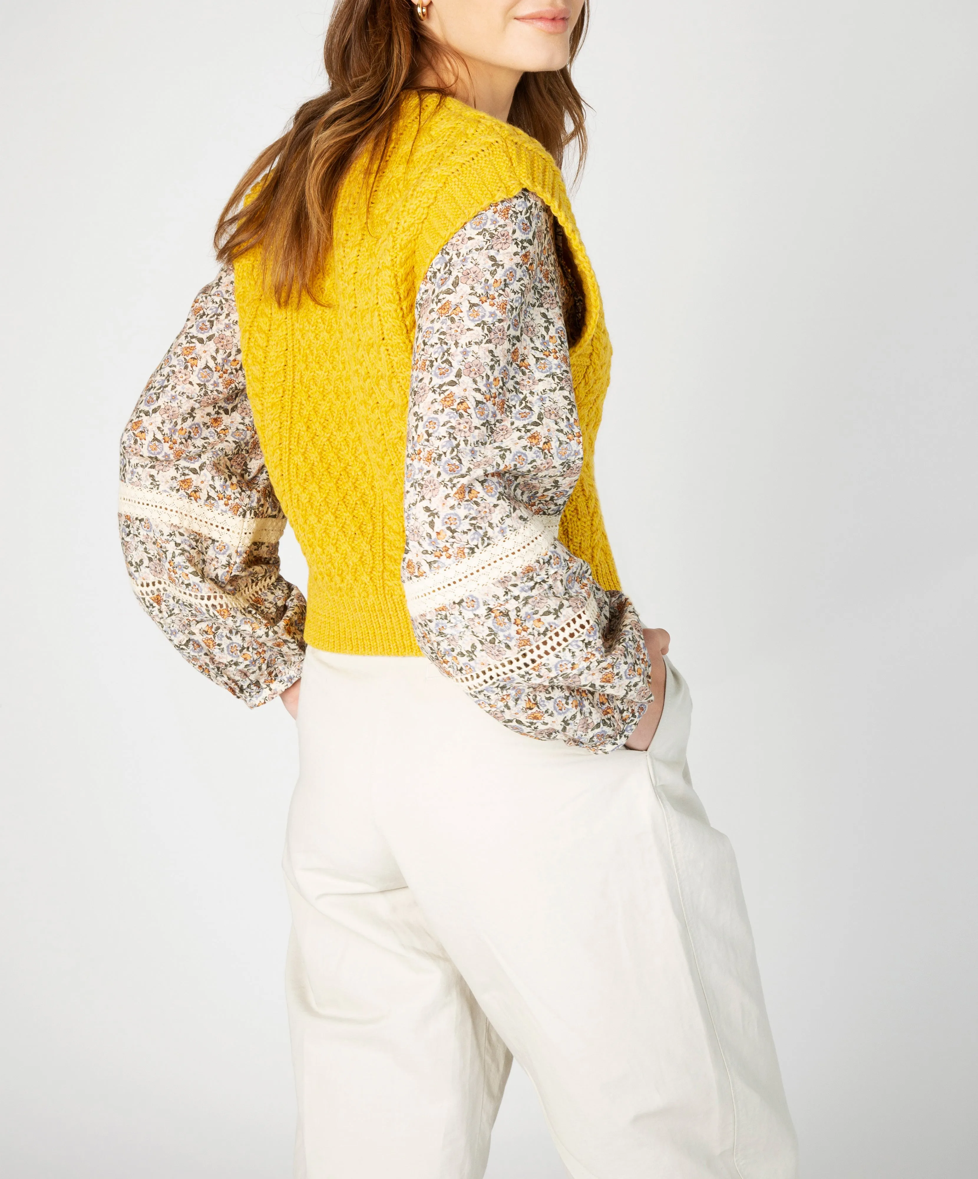 Pansy V-Neck Aran Vest Sunflower